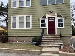 10 Liberty Ln #1, Dedham, MA 02026