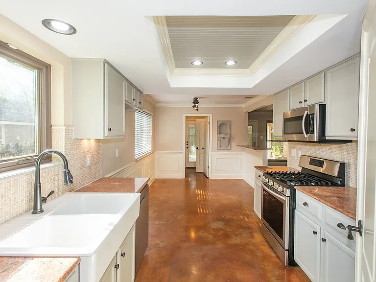 4607 Bridlewood Dr — Photo 12
