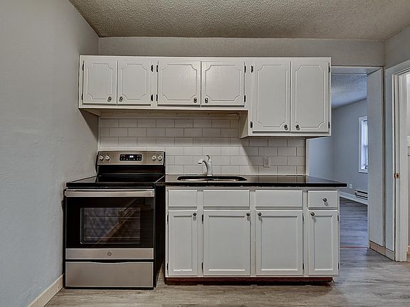 2nd image of 1023 S State Ave APT 7