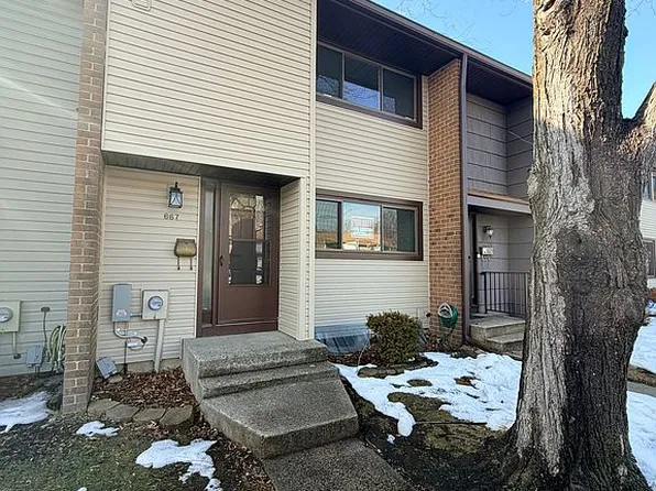 667 Ithaca Pl, East Windsor, NJ 08520