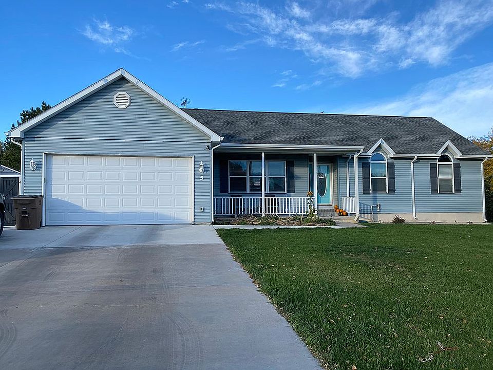 1st image of 5 Chaparral Cir