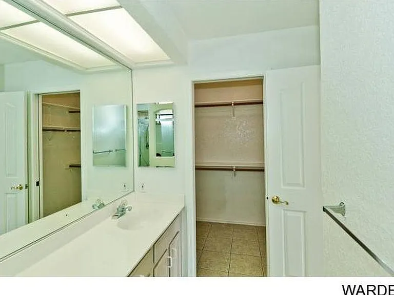 3250 Osborn Dr #A — Photo 18