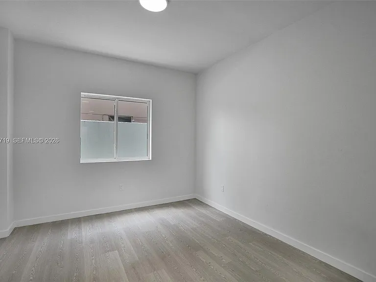 1567 NW 1st St #2 — Photo 14