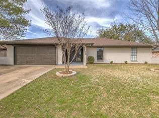 4520 Yellowleaf Dr, Fort Worth, TX 76133