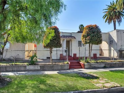 916 W 88th St, Los Angeles, CA, 90044