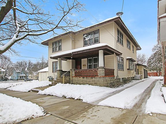 2nd image of 213 Sweet St NE