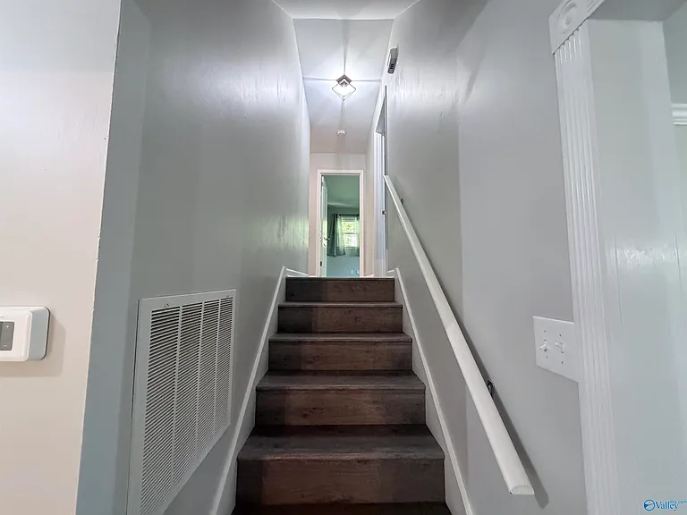 11114 Hillwood Dr SE — Photo 20