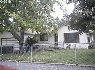 1070 Greenley St, Roseburg, OR 97471
