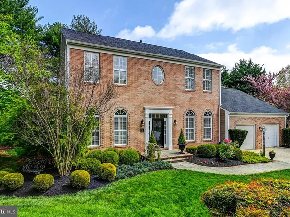 14 Halbright Ct, Lutherville Timonium, MD 21093