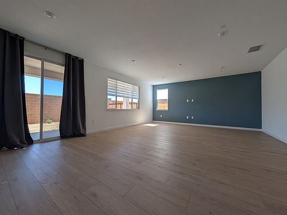4th image of 3937 Sunset Harbor Ave