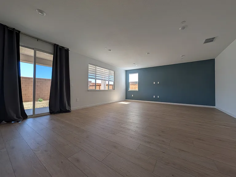 3937 Sunset Harbor Ave — Photo 4