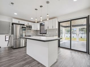 830 Colby Rd, Waterloo, IA 50701