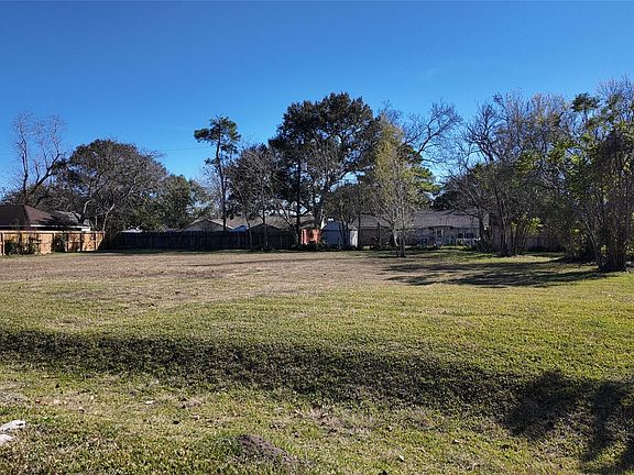 2nd image of 3410 Trelawney Dr