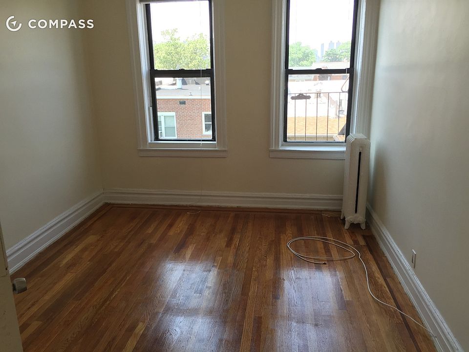 1st image of 3252 33rd St #D/10