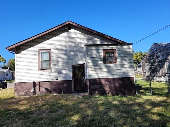 5th image of 800 N 79th St