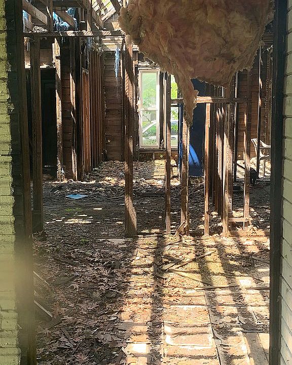 2nd image of 2611 S Gallatin St