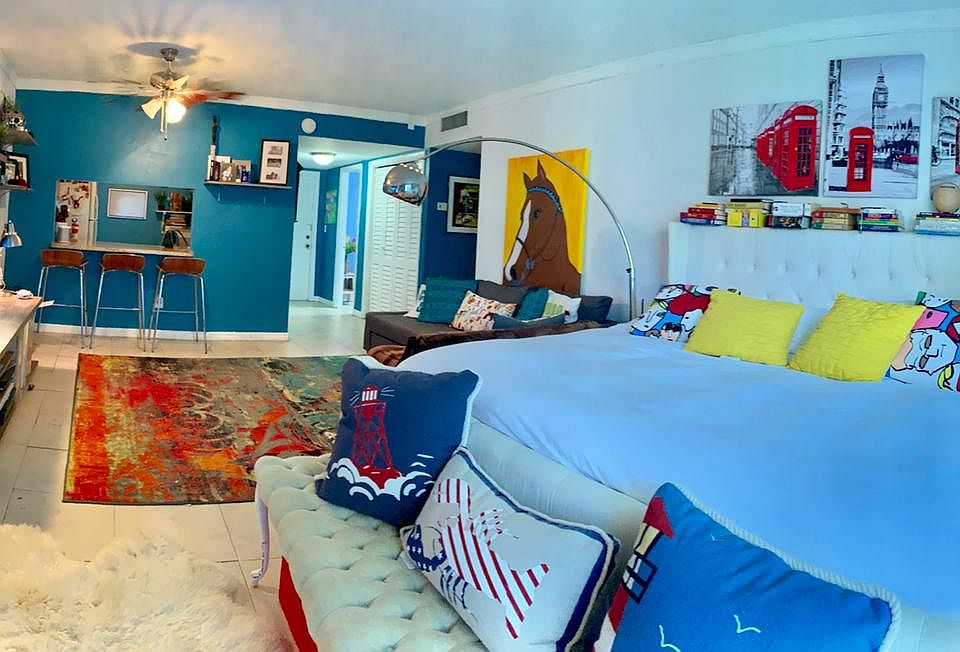 1st image of 15225 NE 6th Ave APT B103