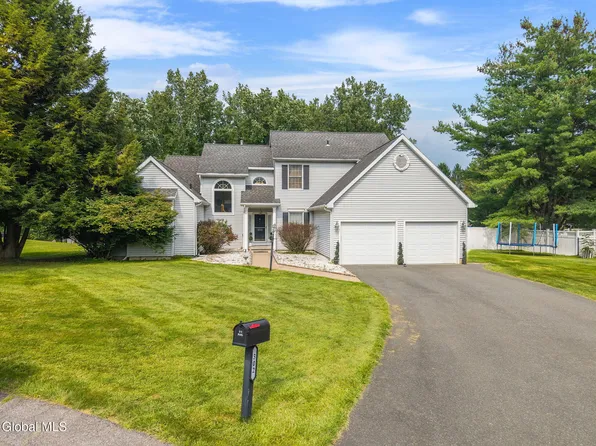 302 Quidor Court, Slingerlands, NY 12159