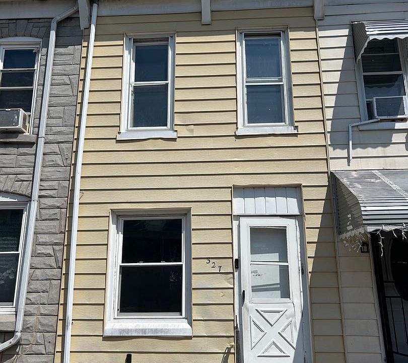 1st image of 327 S 11th St