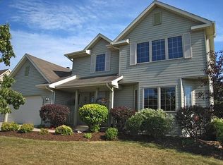 5945 Greenway Ln, Racine, WI 53406