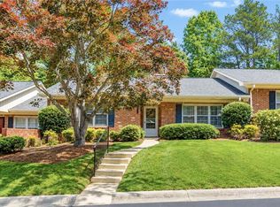 6381 E Deer Hollow Way, Peachtree Corners, GA 30092