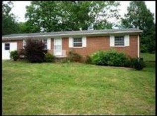 1108 Wedgewood Dr, Knoxville, TN 37914