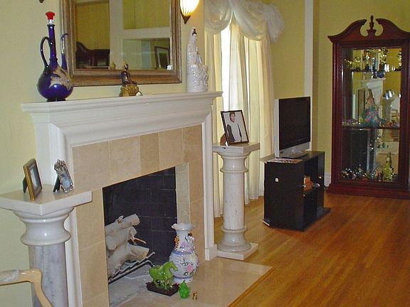 2nd image of 508 Walden Dr