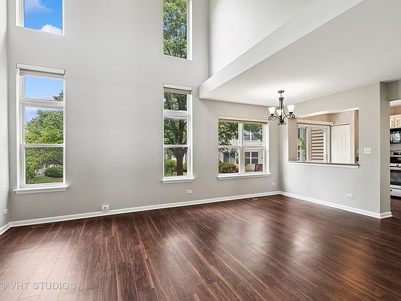 2nd image of 370 S Crown Ct