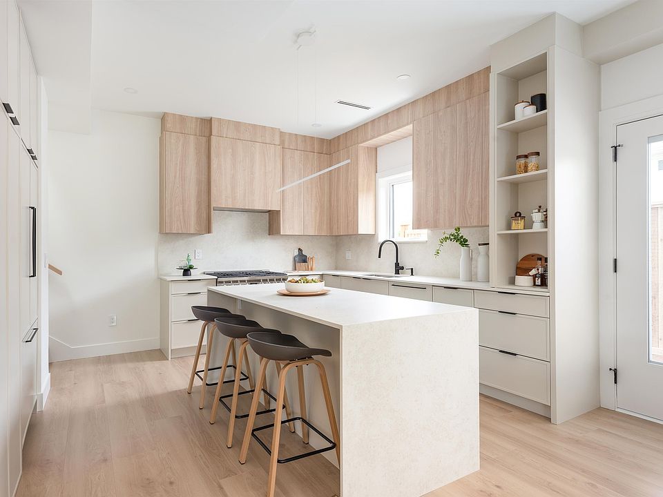 1st image of 1132 Madore Ave #104