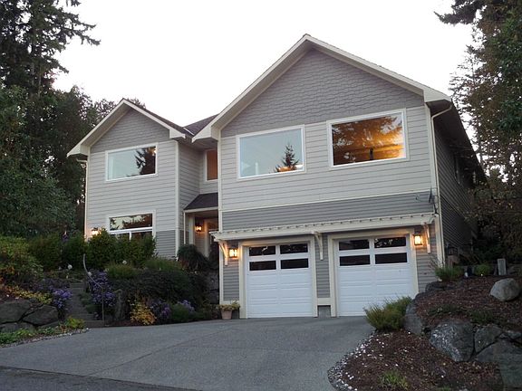 2nd image of 351 E Island View Ave