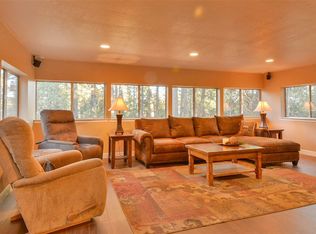 24843 Bonanza Dr, Mi Wuk Village, CA 95346