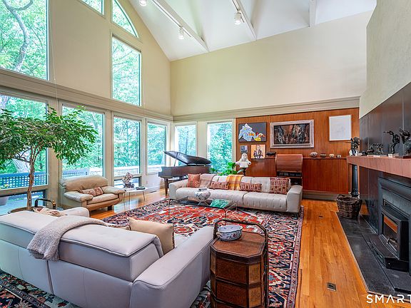 3rd image of 145 New Preston Hill Road