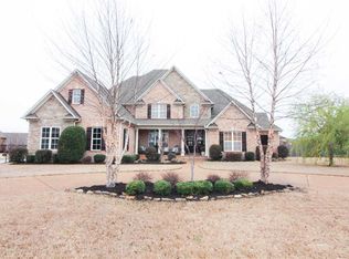 192 Wyndchase Dr, Jackson, TN 38305