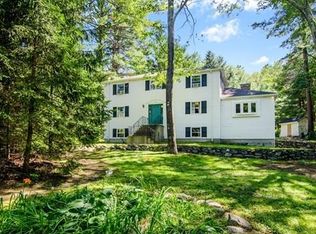 29 Robinwood Rd, Acton, MA 01720
