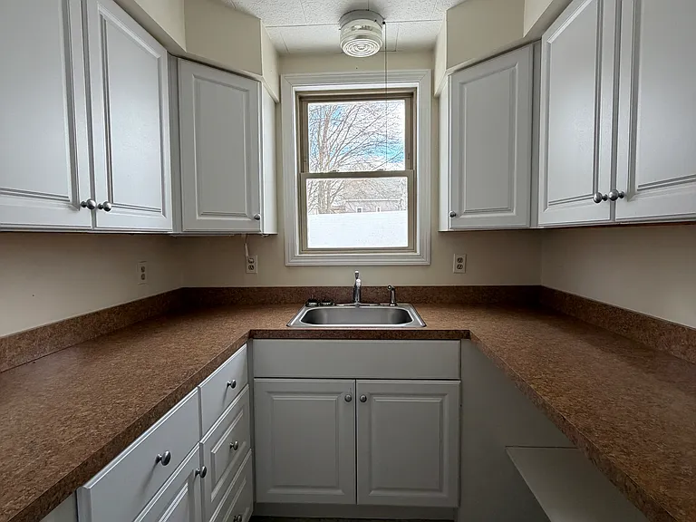 61 C St #1 — Photo 3