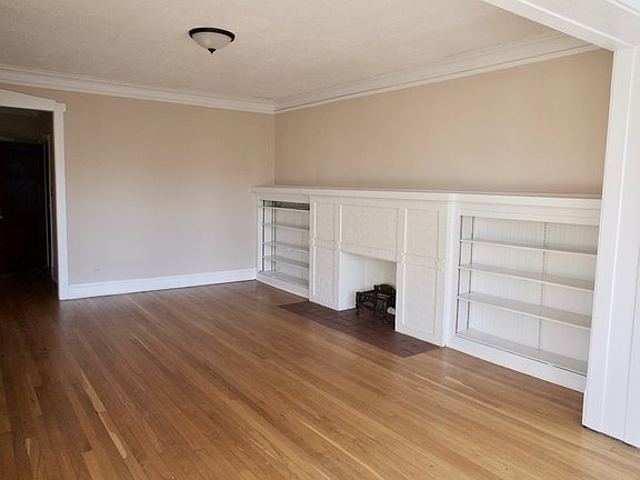 3rd image of 1340 W Arthur Ave #2