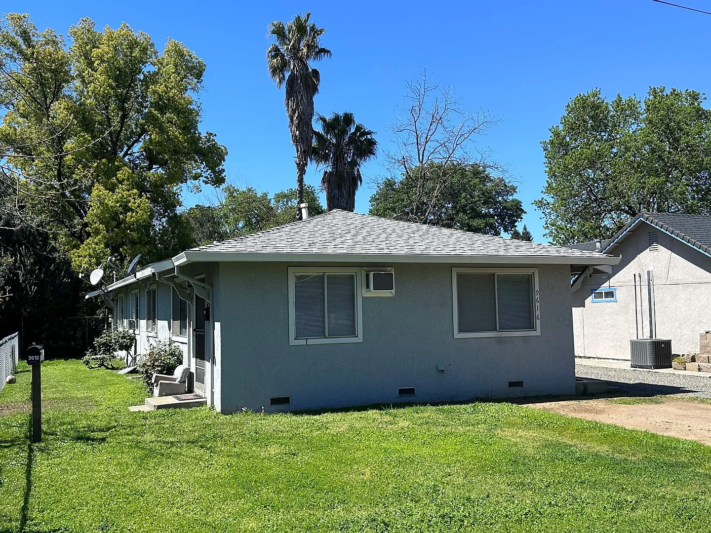 Beautiful 2 bedroom 1 bath located in Elk Grove! — Photo 1