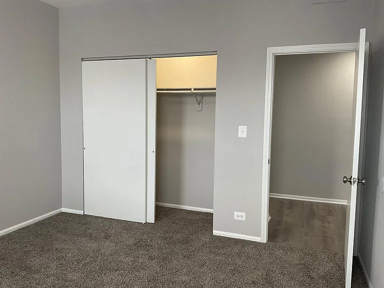 6209 S Greenwood Ave #203 — Photo 7