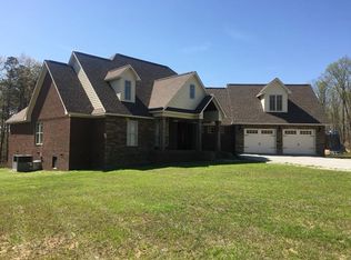 4369 Stricklin's Groc Rd, Cypress Inn, TN 38452