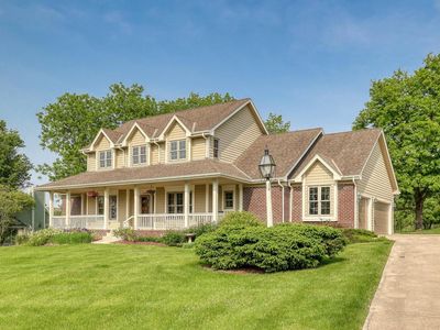 W287N4068 Highland COURT, Pewaukee, WI, 53072