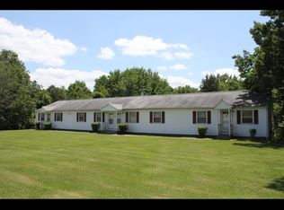 28 Cornell Rd APT C, Storrs, CT 06268