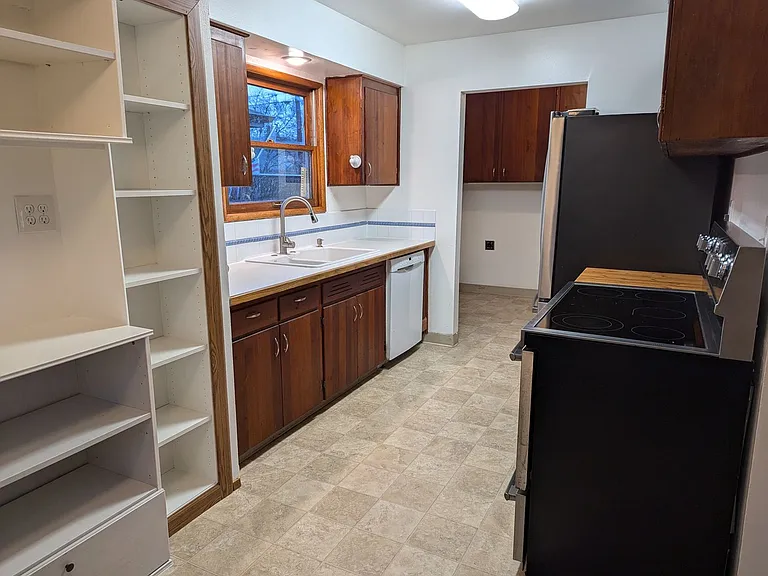 5530 SE 99th Ave — Photo 9