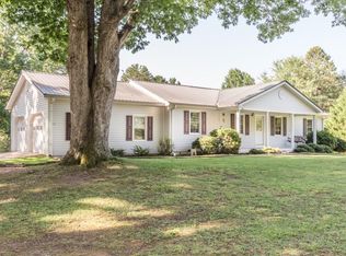 468 Lewis Cir, Commerce, GA 30529