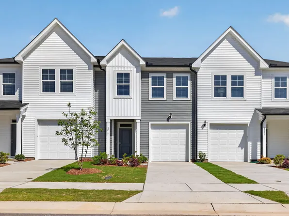 3308 Bailey Lake Dr #205, Fuquay Varina, NC 27526