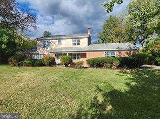 231 Jenny Wren Dr, Martinsburg, WV 25404