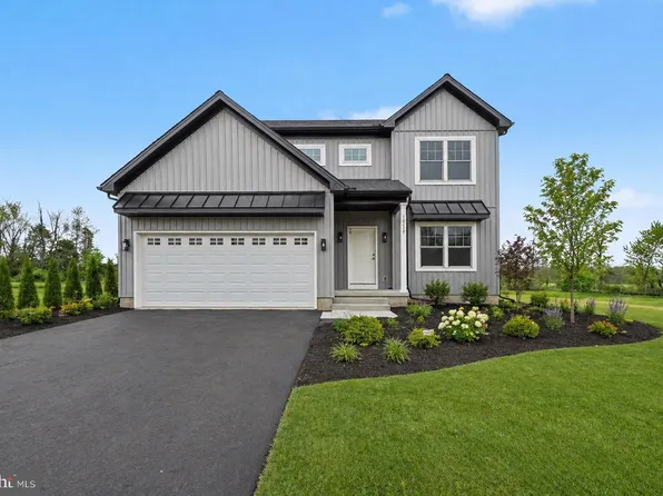 10659 Jonestown Rd, Annville, PA 17003