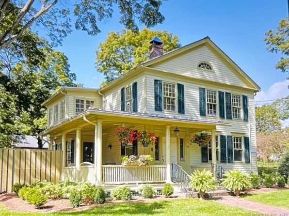 60 Main Street South, Woodbury, CT 06798