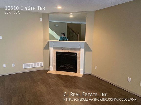3rd image of 10510 E 46th Ter