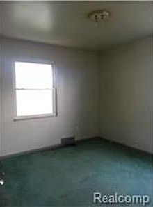 5th image of 25123 Culver St