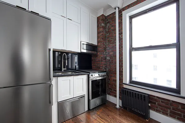 Rented by R New York | media 5